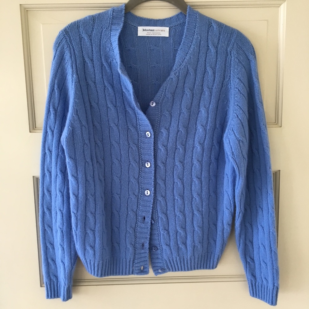 NWOT Johnston of Elgin 100% Cashmere Blue Cardigan